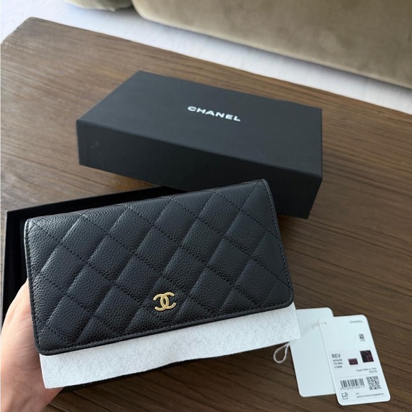 Chanel Black Quilted Leather Wallet on Chain - Picture 11 of 12